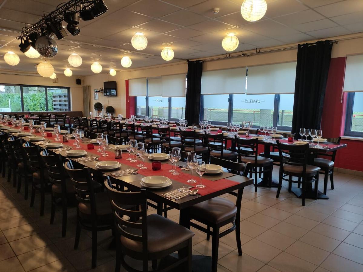 De Berk Hotel Essen ภายนอก รูปภาพ